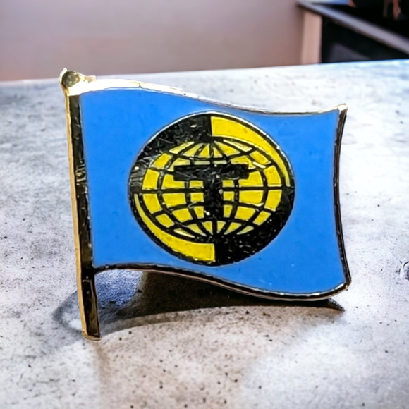 Jewelry - Toastmasters International Club Flag Gold Tone Hat Lapel Pin